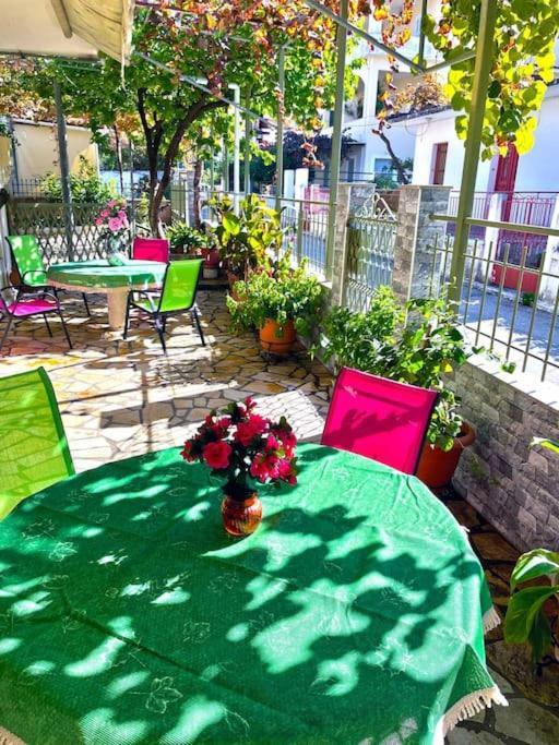 Villa Simotas 4 Four Poros  Eksteriør billede